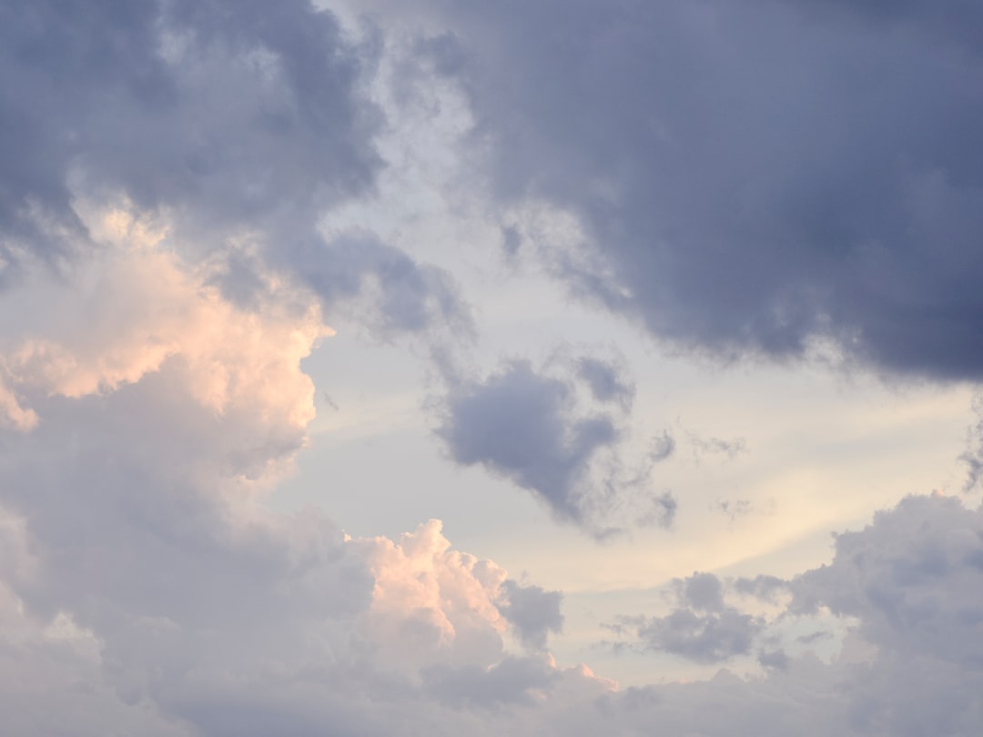 Photo Cloud-shaped lamp